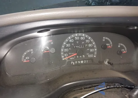 1999 Ford E-150 Commercial/Recreational from USA, damaged, VIN 1FDRE14W3XHB84449